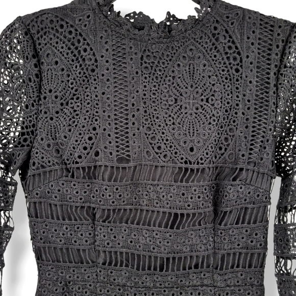 NWOT BOOHOO Embroidered Lace Panel Midi Dress Black - Picture 5 of 15